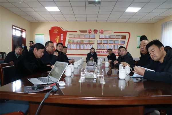 ȪиL(zhng)ͬ־һWRҹ˾{(dio)r(nng)I(y)r(nng)幤_(ki)չr